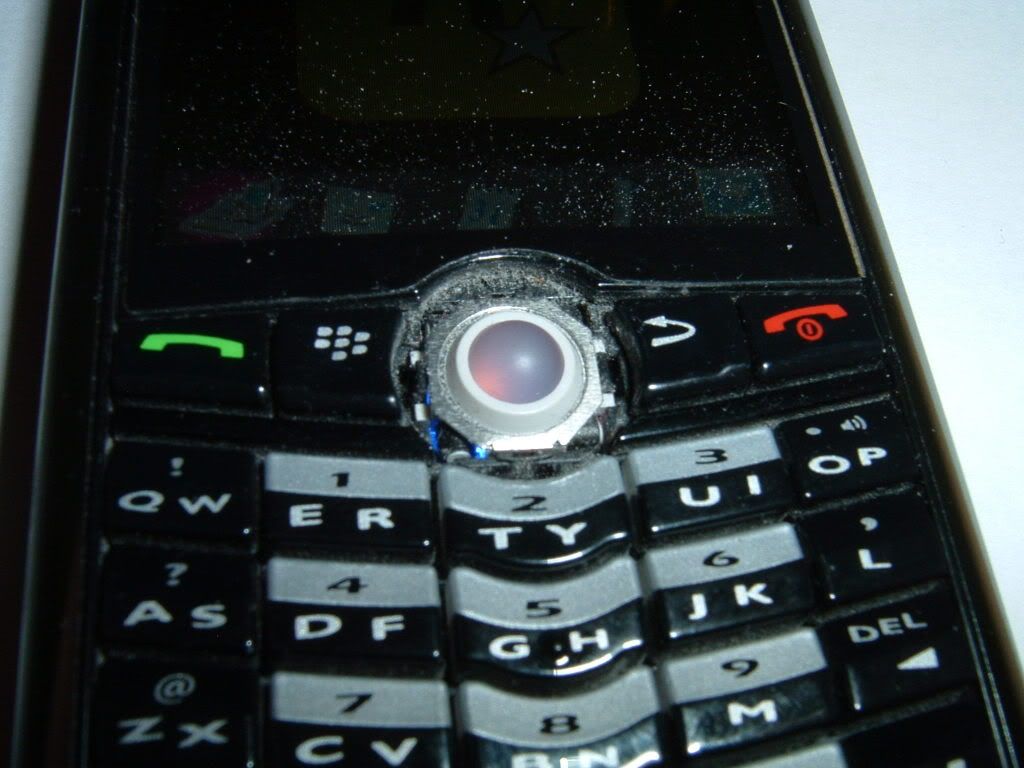 Cleaning the BlackBerry trackball
